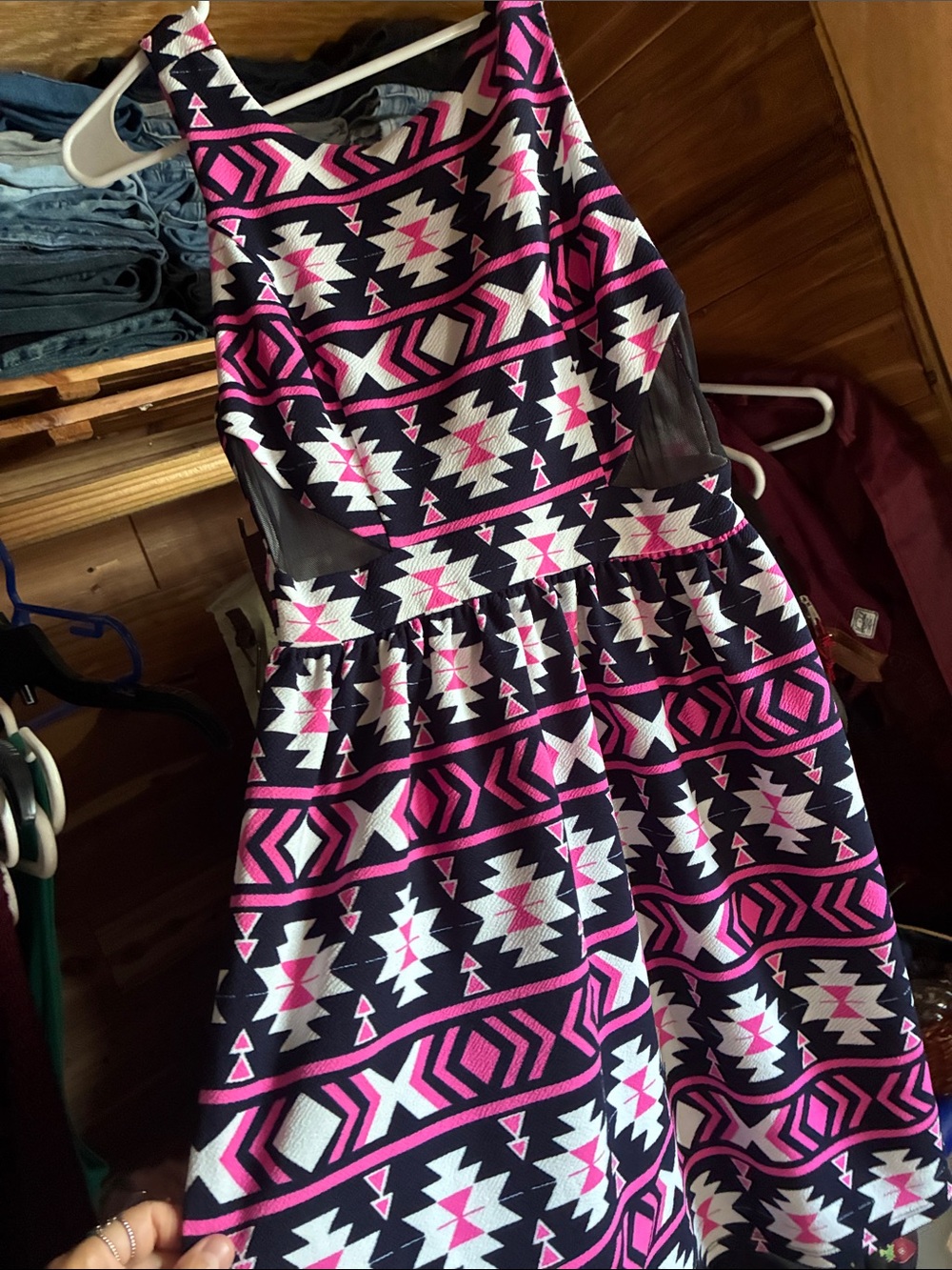 Super cute summer tribal print dress size S EUC.